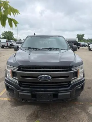 Ford F-150 2018 4x4 Lariat 4 puertas SuperCrew 5.5 pies. SB