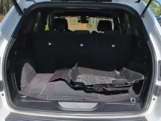 Jeep Grand Cherokee 2019 4x4 Laredo 4 puertas SUV