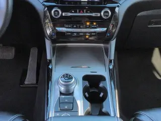 Ford Explorer 2023 AWD ST 4 puertas SUV