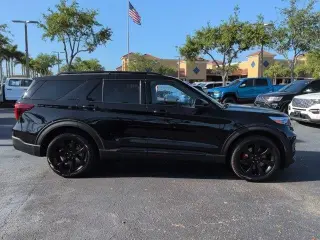 Ford Explorer 2023 AWD ST 4 puertas SUV