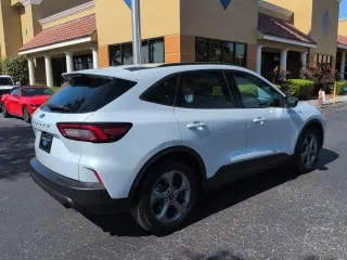 Ford Escape 2025 ST-Line 4 puertas SUV