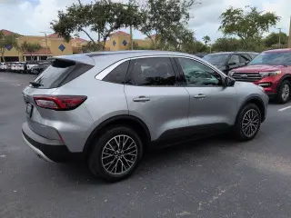 Ford Escape Hybrid 2023 AWD Active 4 puertas SUV
