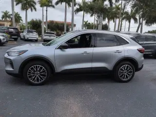 Ford Escape Hybrid 2023 AWD Active 4 puertas SUV