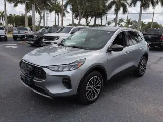 Ford Escape Hybrid 2023 AWD Active 4 puertas SUV