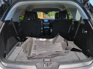 Ford Explorer 2023 AWD XLT 4 puertas SUV
