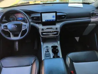 Ford Explorer 2023 AWD XLT 4 puertas SUV