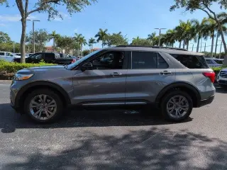 Ford Explorer 2023 AWD XLT 4 puertas SUV