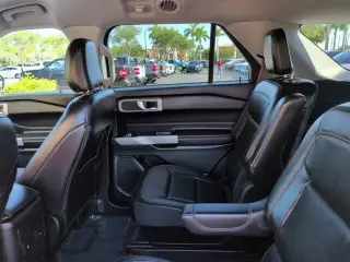 Ford Explorer 2023 AWD XLT 4 puertas SUV