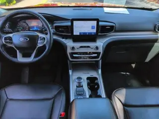 Ford Explorer 2023 AWD XLT 4 puertas SUV