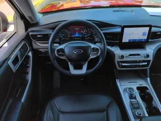 Ford Explorer 2023 AWD XLT 4 puertas SUV