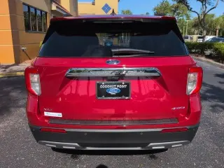 Ford Explorer 2023 AWD XLT 4 puertas SUV