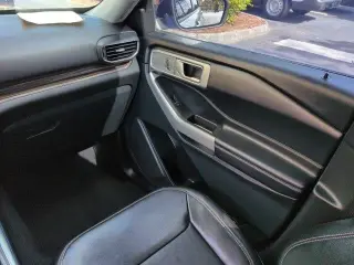 Ford Explorer 2024 AWD Limited 4 puertas SUV
