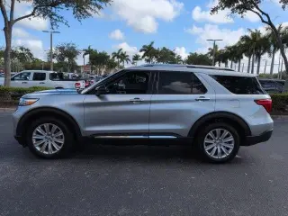 Ford Explorer 2024 AWD Limited 4 puertas SUV