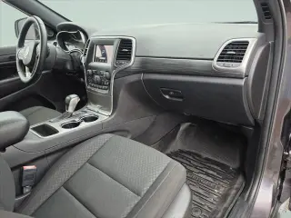 Jeep Grand Cherokee 2021 4x2 Laredo E 4 puertas SUV