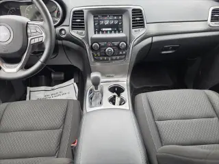 Jeep Grand Cherokee 2021 4x2 Laredo E 4 puertas SUV