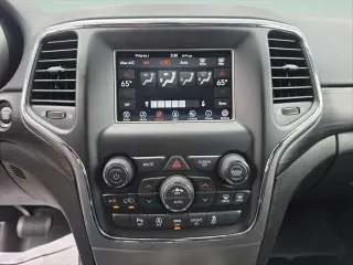 Jeep Grand Cherokee 2021 4x2 Laredo E 4 puertas SUV