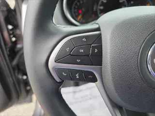 Jeep Grand Cherokee 2021 4x2 Laredo E 4 puertas SUV