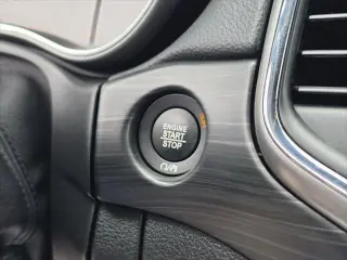 Jeep Grand Cherokee 2021 4x2 Laredo E 4 puertas SUV