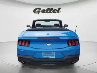 Ford Mustang 2024 EcoBoost 2dr Convertible