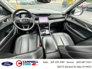 Jeep Grand Cherokee 2023 4x4 Limited 4 puertas SUV