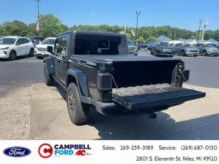 Jeep Gladiator 2020 4x4 Overland 4 puertas Cabina Crew 5.0 pies. SB