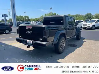 Jeep Gladiator 2020 4x4 Overland 4 puertas Cabina Crew 5.0 pies. SB