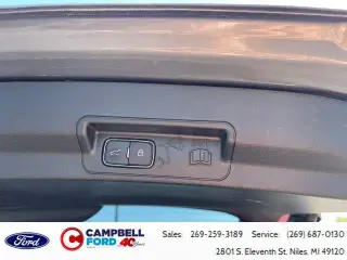 Ford Explorer 2023 AWD XLT 4 puertas SUV
