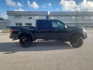 Ford F-150 2016 4x4 XLT 4 puertas SuperCrew 5.5 pies. SB