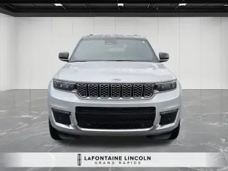 Jeep Grand Cherokee L 2023 4x4 Summit 4 puertas SUV