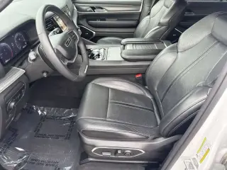 Jeep Wagoneer L 2024 4x4 Serie II 4 puertas SUV