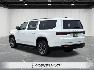 Jeep Wagoneer L 2024 4x4 Serie II 4 puertas SUV