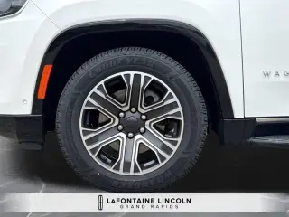 Jeep Wagoneer L 2024 4x4 Serie II 4 puertas SUV