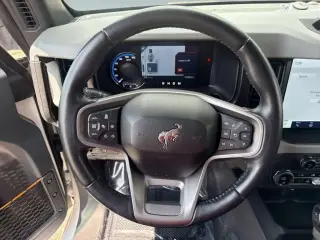 Ford Bronco 2023 4x4 Badlands Avanzado 4 puertas SUV