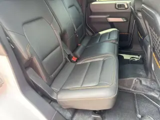 Ford Bronco 2023 4x4 Badlands Avanzado 4 puertas SUV