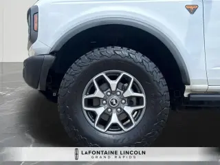 Ford Bronco 2023 4x4 Badlands Avanzado 4 puertas SUV