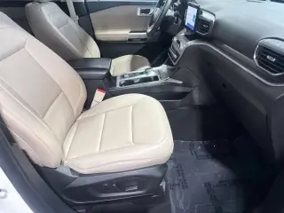 Ford Explorer 2023 AWD XLT 4 puertas SUV