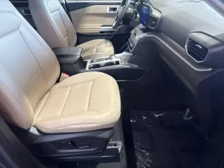 Ford Explorer 2023 AWD XLT 4 puertas SUV