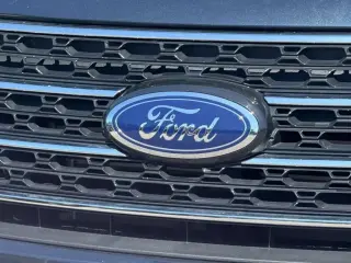 Ford Explorer 2023 AWD XLT 4 puertas SUV