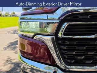 Ram 1500 2025 4x2 Big Horn 4 puertas Quad Cab 1.93 m (6.4 pies) Pickup