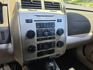 Ford Escape 2008 XLT 4 puertas SUV V6