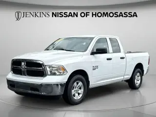 Ram 1500 Classic 2024 4x2 SLT Cabina Cuádruple de 4 puertas con caja de 6.3 pies