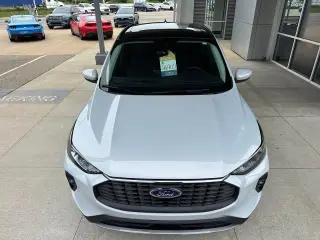 Ford Escape Híbrido Enchufable 2025 PHEV 4 puertas SUV