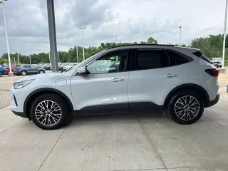 Ford Escape Híbrido Enchufable 2025 PHEV 4 puertas SUV