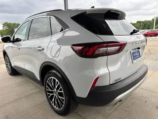 Ford Escape Híbrido Enchufable 2025 PHEV 4 puertas SUV