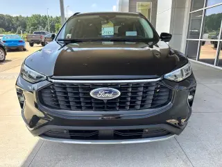Ford Escape Híbrido 2023 AWD Platinum 4 puertas SUV