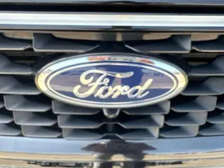 Ford Escape Híbrido 2023 AWD Platinum 4 puertas SUV