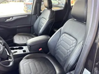 Ford Escape Híbrido 2023 AWD Platinum 4 puertas SUV