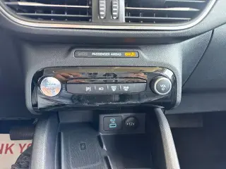 Ford Escape Híbrido 2023 AWD Platinum 4 puertas SUV