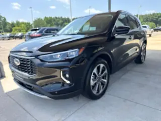 Ford Escape Híbrido 2023 AWD Platinum 4 puertas SUV