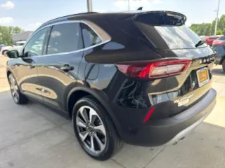 Ford Escape Híbrido 2023 AWD Platinum 4 puertas SUV
